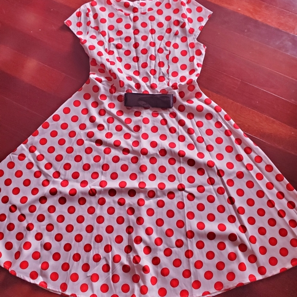 Pin -up dress - Picture 1 of 3